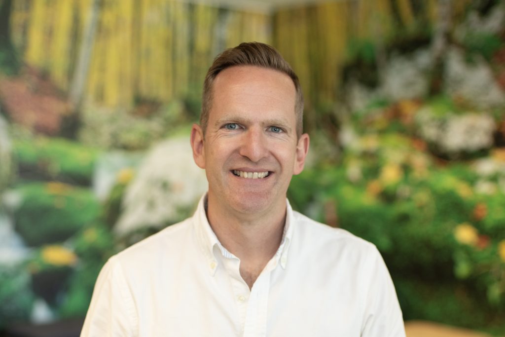 James Thornton, c-Intrepid